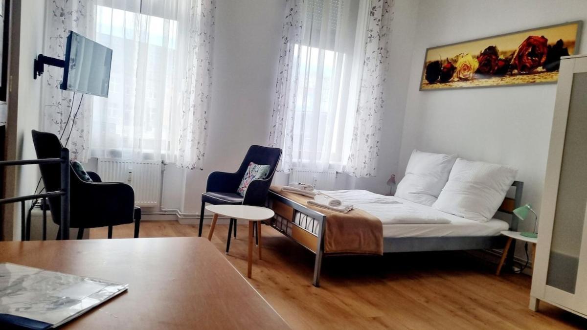 Fine For Couples Neukoelln Apartment *